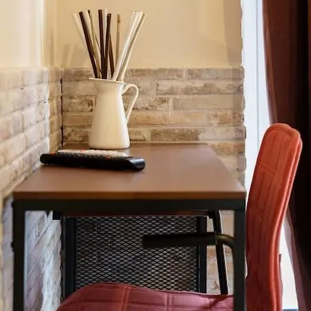 Roomy Apartment *