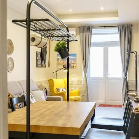 Apartment Roomy *
